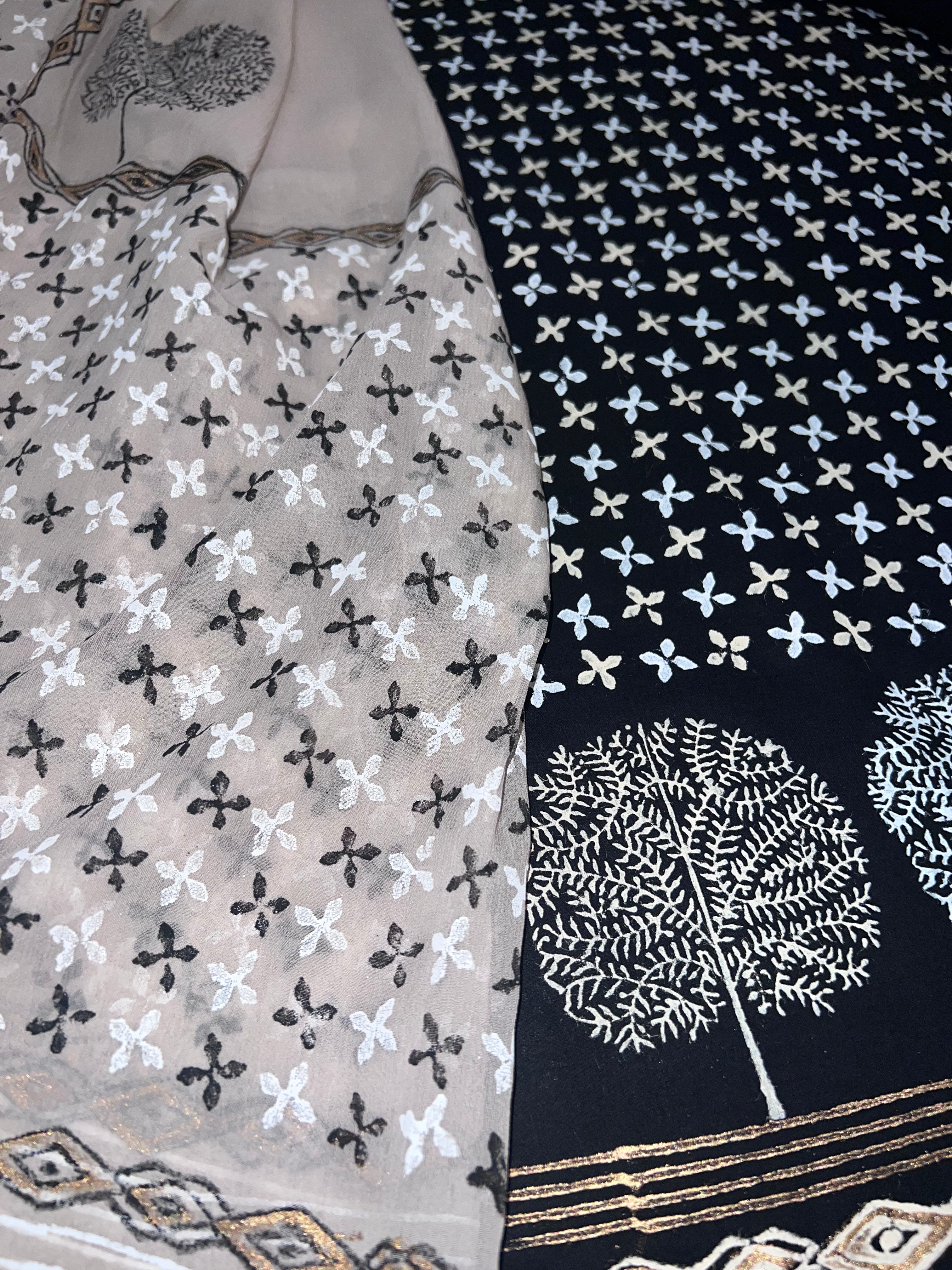 Black Beige Trees - 3 Piece
